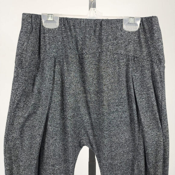 Bench Grey Athletuc Capri Leggings Size XS - Picture 2 of 9